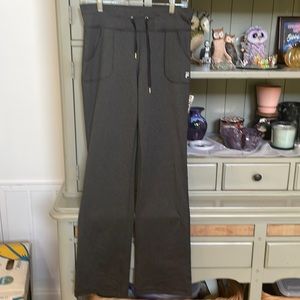 Fila sport active pants .Size Med